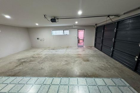 Photo of property in 20 Mission Heights Drive, Flat Bush, Auckland, 2016