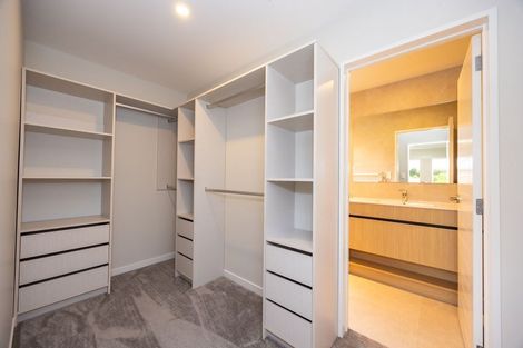 Photo of property in 34 Hellyers Street, Birkdale, Auckland, 0626