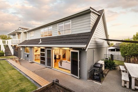 Photo of property in 19 Colquhoun Place, Dinsdale, Hamilton, 3204