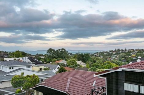 Photo of property in 2/4 Dorrit Lane, Howick, Auckland, 2014