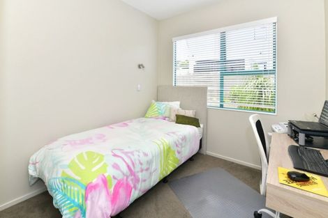 Photo of property in 12 Ascot Way, Orewa, 0931