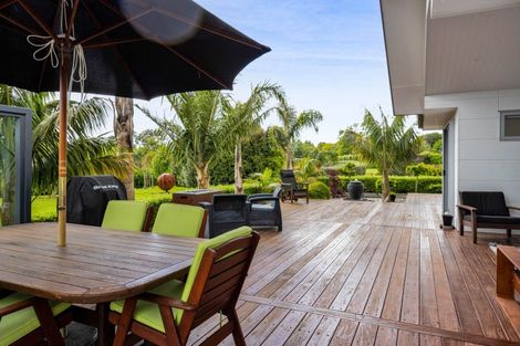 Photo of property in 414/414a Corbett Road, Lepperton, New Plymouth, 4373