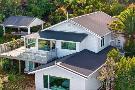 Photo of property in 8 Robertson Street, Russell, 0202