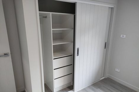 Photo of property in 14 Arataki Way, Glen Eden, Auckland, 0602