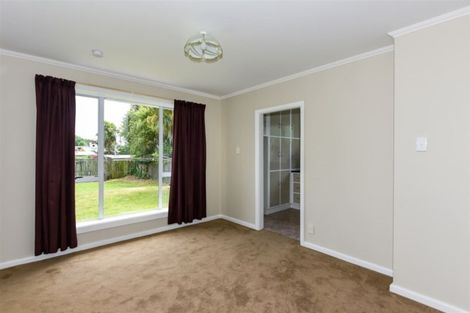 Photo of property in 63 Acacia Avenue, Upper Riccarton, Christchurch, 8041