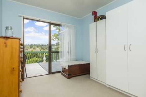 Photo of property in 55 Powrie Street, Glenfield, Auckland, 0629