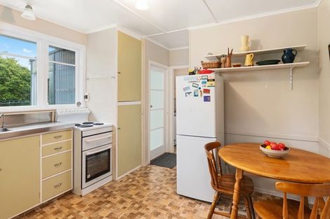 Photo of property in 11 Iti Street, Otaki, 5512