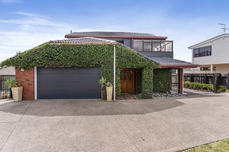 Photo of property in 1/19 Waller Avenue, Bucklands Beach, Auckland, 2012