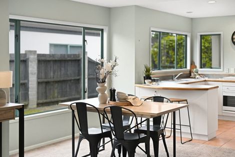 Photo of property in 4/84 Braid Road, St Andrews, Hamilton, 3200