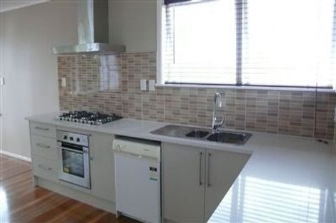 Photo of property in 73 Manuka Road, Bayview, Auckland, 0629