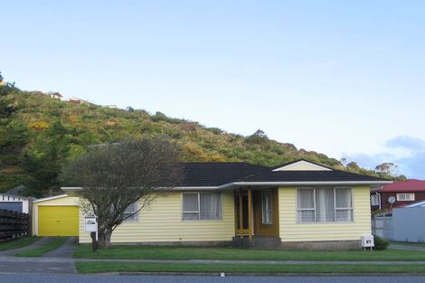 Photo of property in 172 Major Drive, Kelson, Lower Hutt, 5010