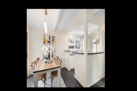 Photo of property in 1/7 Odette Road, Totara Vale, Auckland, 0629