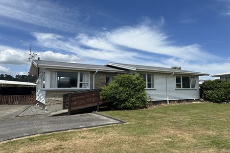 Photo of property in 11 Clouston Crescent, Fenton Park, Rotorua, 3010