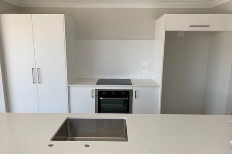 Photo of property in 124 Union Drive, Papamoa, 3118