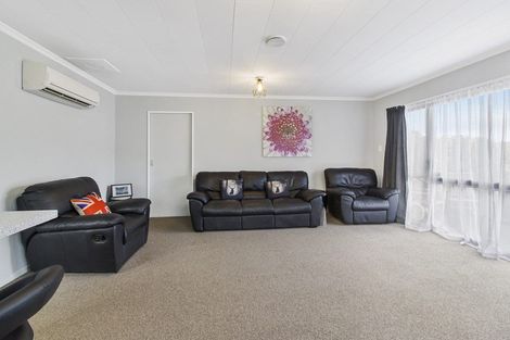 Photo of property in 3 Saul Shrives Place, Waimate, 7924