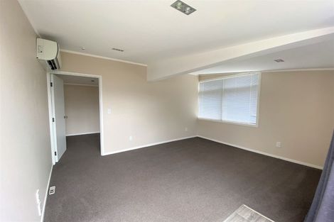 Photo of property in 46 Oakfield Crescent, Pukete, Hamilton, 3200