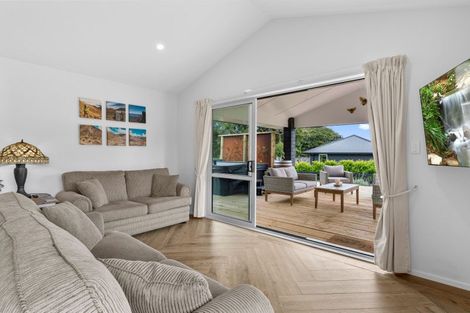 Photo of property in 25 Capstone Place, Te Kamo, 0185