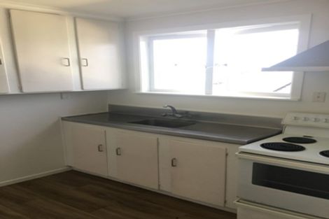 Photo of property in 23 Sheridan Drive, New Lynn, Auckland, 0600