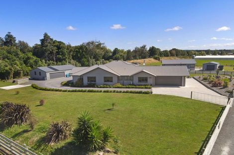 Photo of property in 126 Buller Road, Levin, 5571