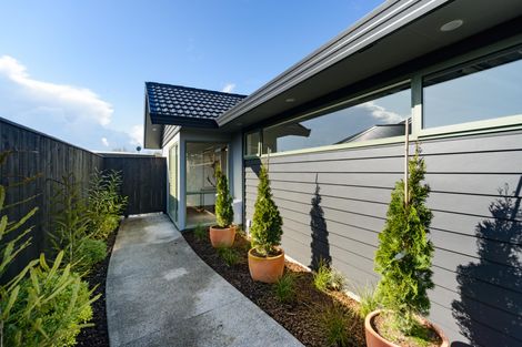 Photo of property in 82 James Line, Kelvin Grove, Palmerston North, 4414