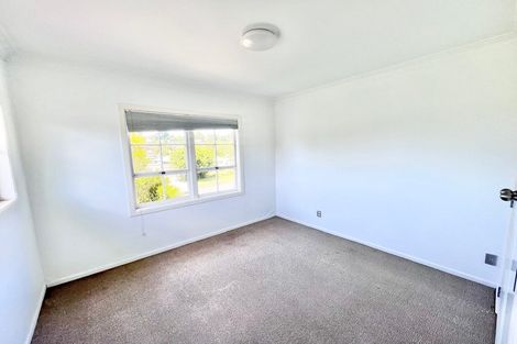 Photo of property in 2 King Richard Place, Browns Bay, Auckland, 0630