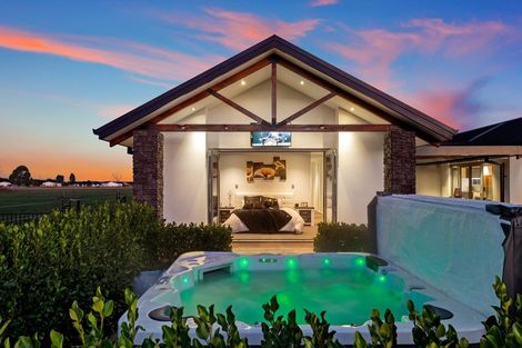 Photo of property in 72 Tupelo Place, Swannanoa, Rangiora, 7476