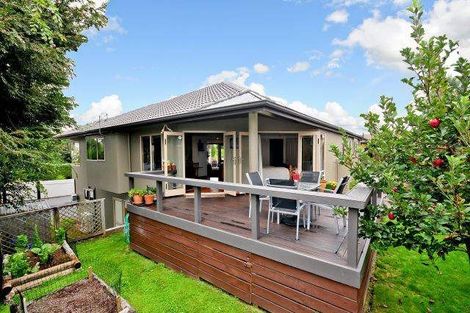 Photo of property in 15 Munro Place, Flagstaff, Hamilton, 3210