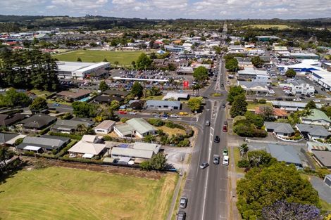 Photo of property in 111 Kerikeri Road, Kerikeri, 0230