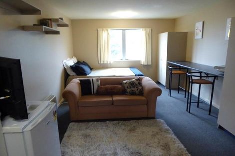 Photo of property in Basin Reserve Complex, 58/4 Sussex Street, Mount Cook, Wellington, 6021