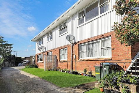 Photo of property in 2/19 Gowing Drive, Meadowbank, Auckland, 1072