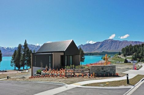 Photo of property in 16 Station Bay Rise, Lake Tekapo, 7999