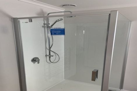 Photo of property in 4 Edenmore Terrace, Fitzherbert, Palmerston North, 4410