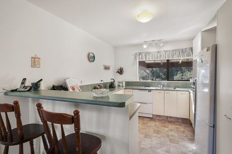 Photo of property in 20 Frimley Terrace, Waikanae Beach, Waikanae, 5036
