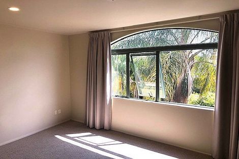 Photo of property in 11/1 Hillcrest Avenue, Hillcrest, Auckland, 0627