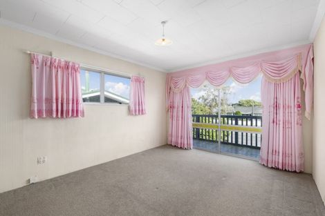 Photo of property in 77 Kennedy Drive, Levin, 5510