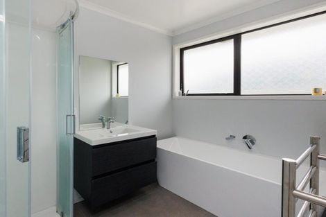 Photo of property in 26 George Street, Bulls, 4818