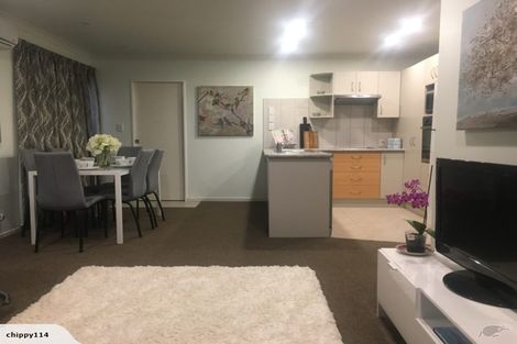 Photo of property in 61c Kayes Road, Pukekohe, 2120