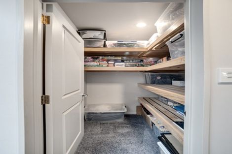 Photo of property in 17 Marsack Crescent, Halswell, Christchurch, 8025