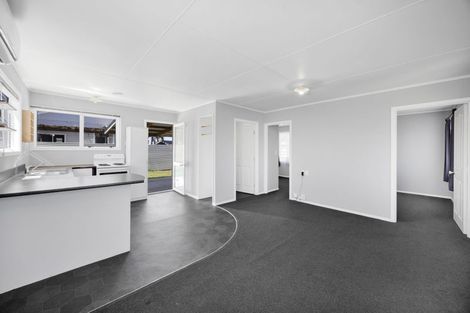 Photo of property in 64 Ketemarae Road, Normanby, Hawera, 4614