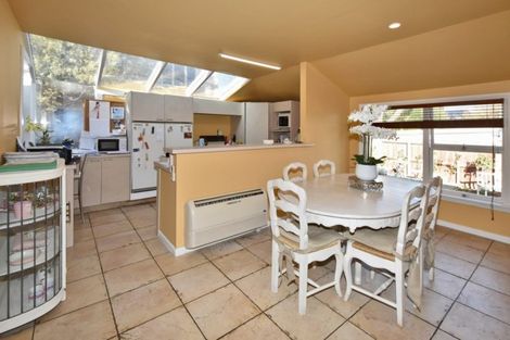 Photo of property in 132 Bishop Street, St Albans, Christchurch, 8014