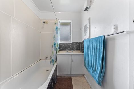 Photo of property in 2/79 Mangere Road, Otahuhu, Auckland, 1062