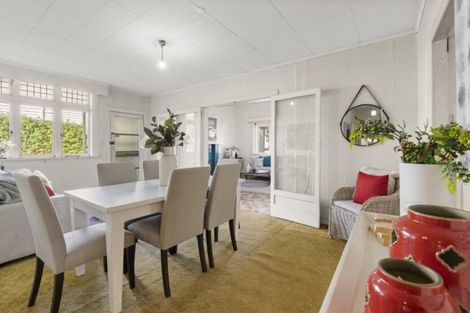 Photo of property in 13 Queen Mary Avenue, Epsom, Auckland, 1023