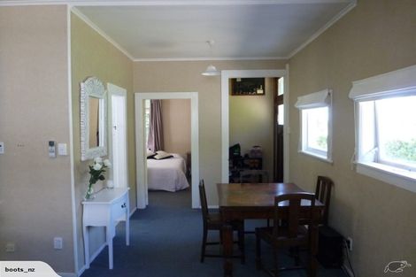 Photo of property in 46 Coote Road, Bluff Hill, Napier, 4110