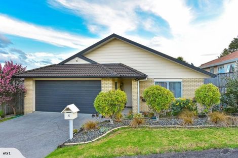 Photo of property in 4 Mattalie Place, Manurewa, Auckland, 2105