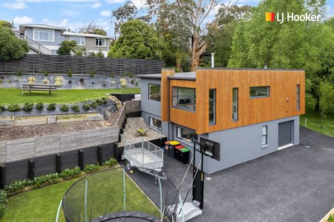 Photo of property in 11 Eastbank Street, Waverley, Dunedin, 9013