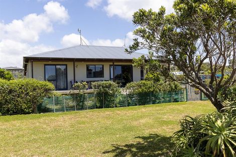 Photo of property in 10 Ngatiwai Place, Whangaruru, Hikurangi, 0184