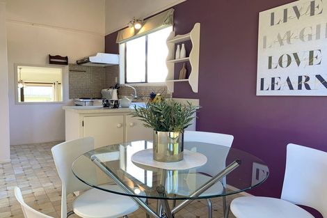 Photo of property in 2/39 Brunton Place, Glenfield, Auckland, 0629