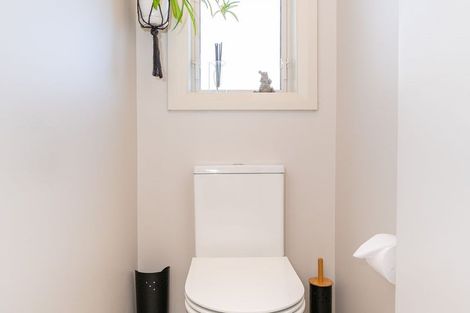 Photo of property in 104 Doon Street, Waverley, Dunedin, 9013