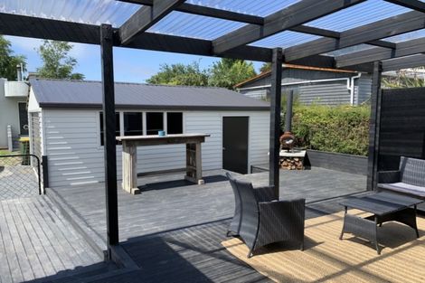 Photo of property in 2 Armstrong Street, Balclutha, 9230