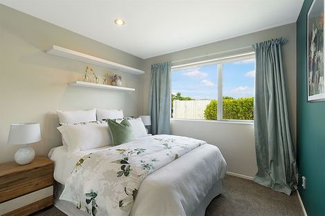Photo of property in 38e Hetherington Road, Ranui, Auckland, 0612